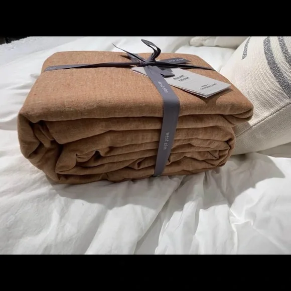New West Elm Belgian Flax Linen King Duvet & 2 shams Terracotta Melange